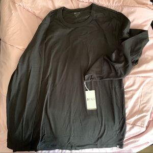 NWT FIGS Long Sleeve Tee